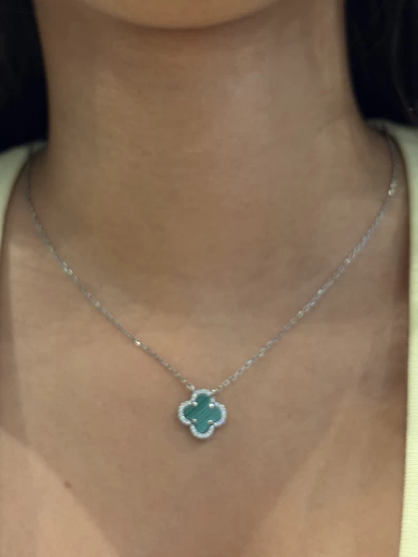 925 silver green clover necklace 925 silver green clover necklace