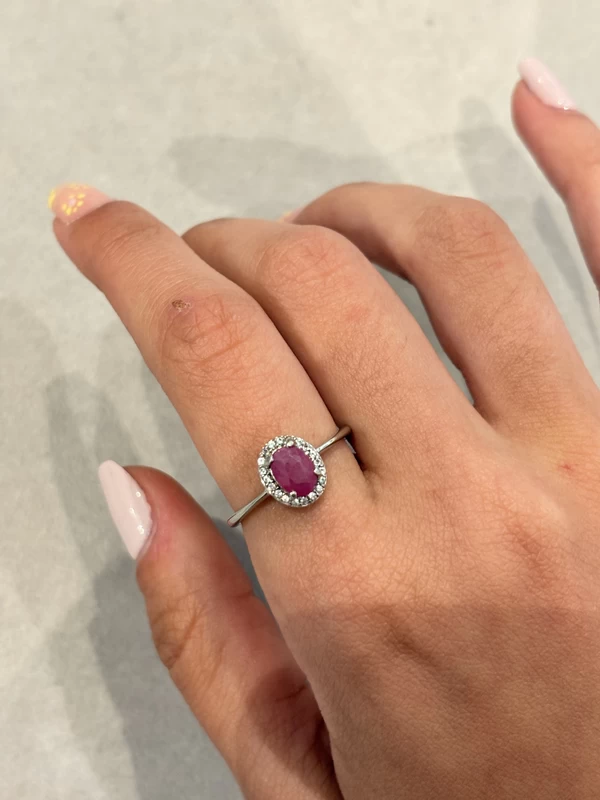 925 silver ruby halo ring 925 silver ruby halo ring